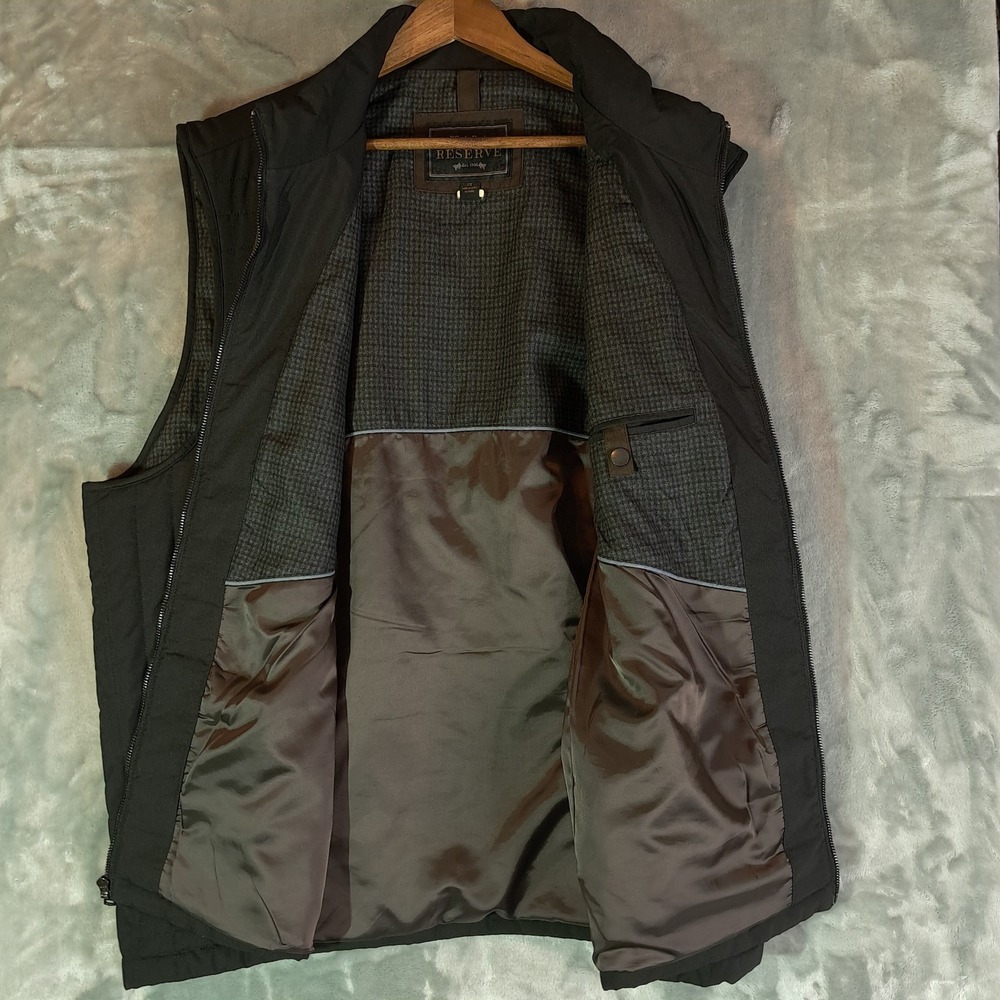 Jos A Bank Reserve Men's Black Quilted Puffy Vest Full Zip Pockets Sz 2X XXL - Picture 3 of 8
